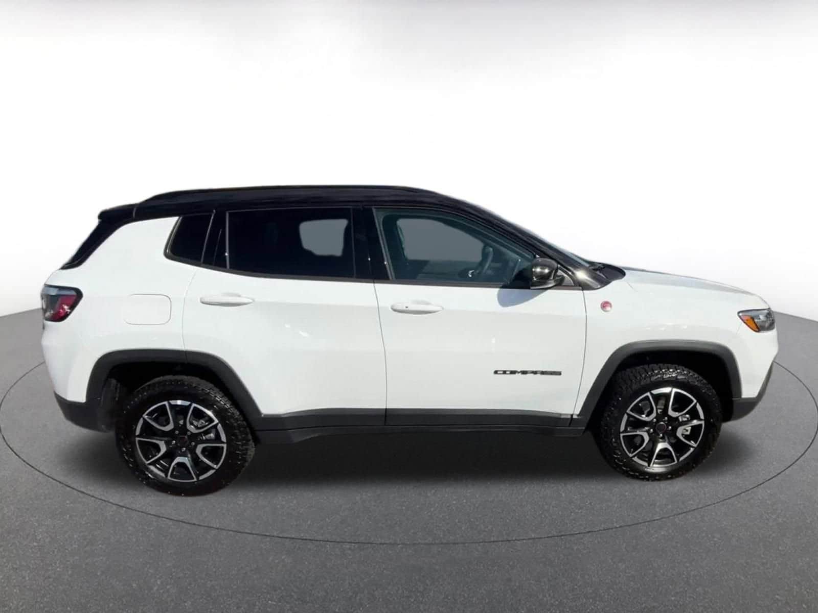 Thumbnail: 2025 Jeep Compass - 16