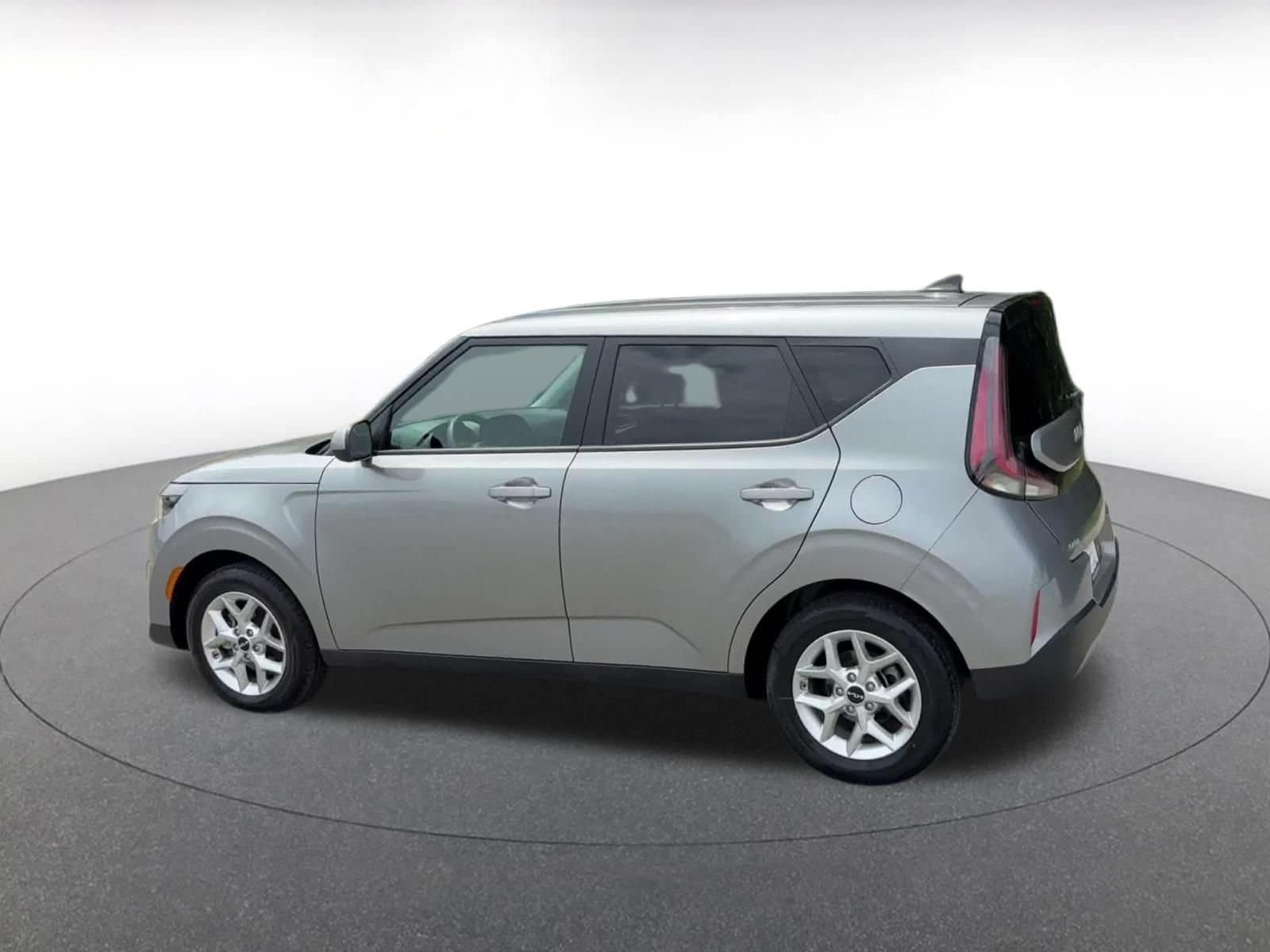 Thumbnail: 2025 Kia Soul - 8