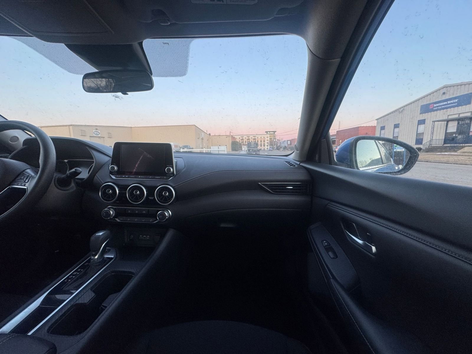 Thumbnail: 2025 Nissan Sentra - 33