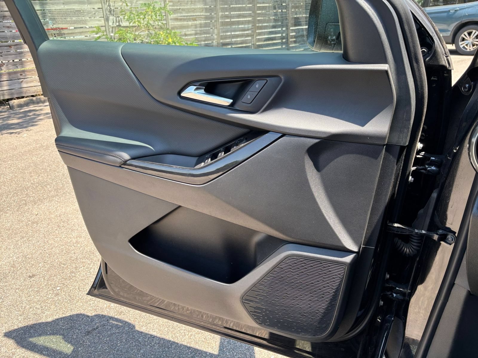 Thumbnail: 2025 Chevrolet Equinox - 18