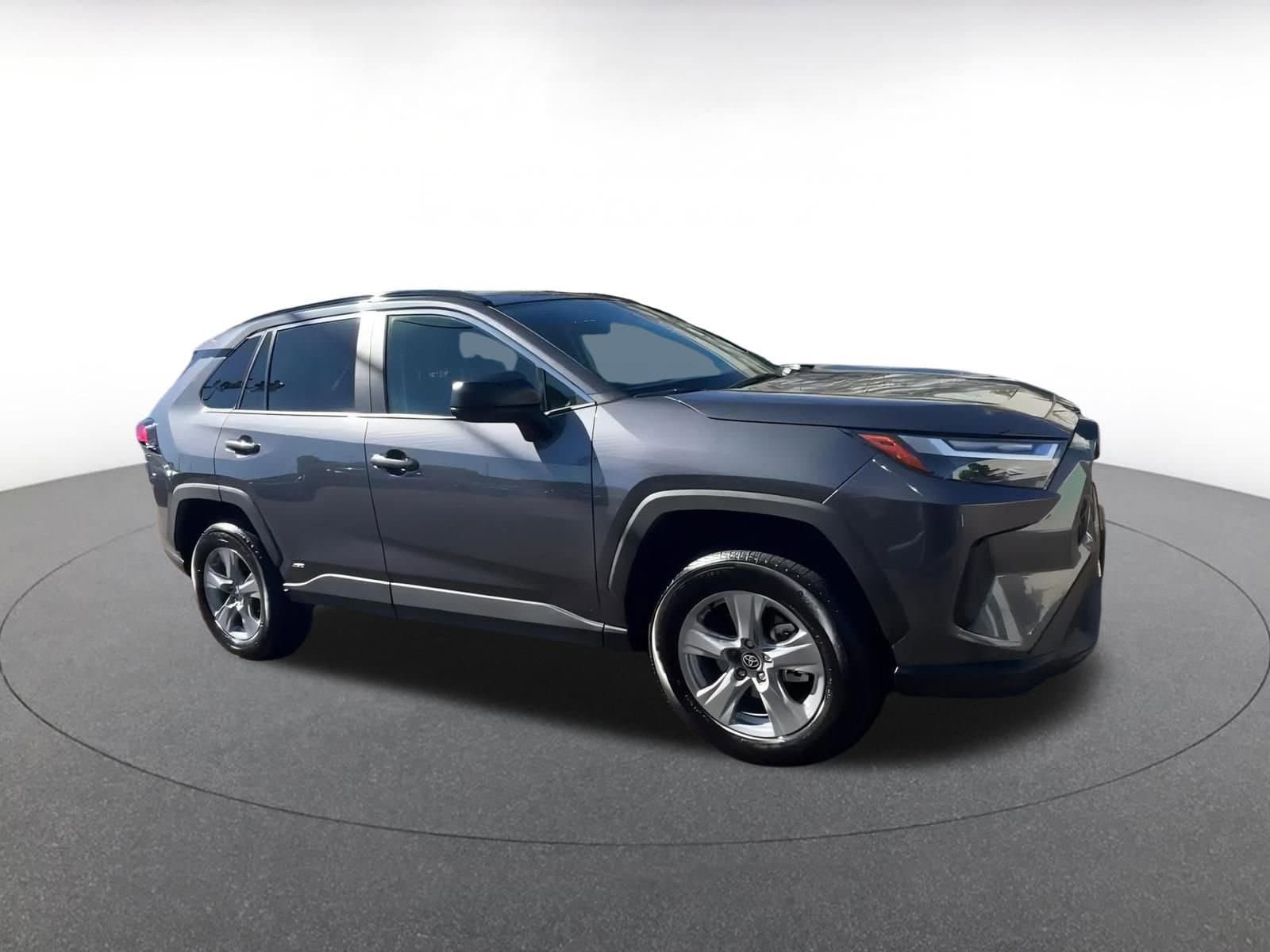 Thumbnail: 2025 Toyota RAV4 - 2