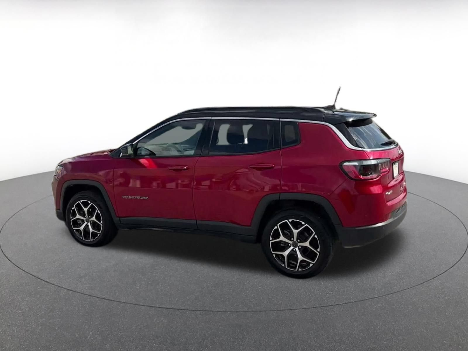 Thumbnail: 2025 Jeep Compass - 9