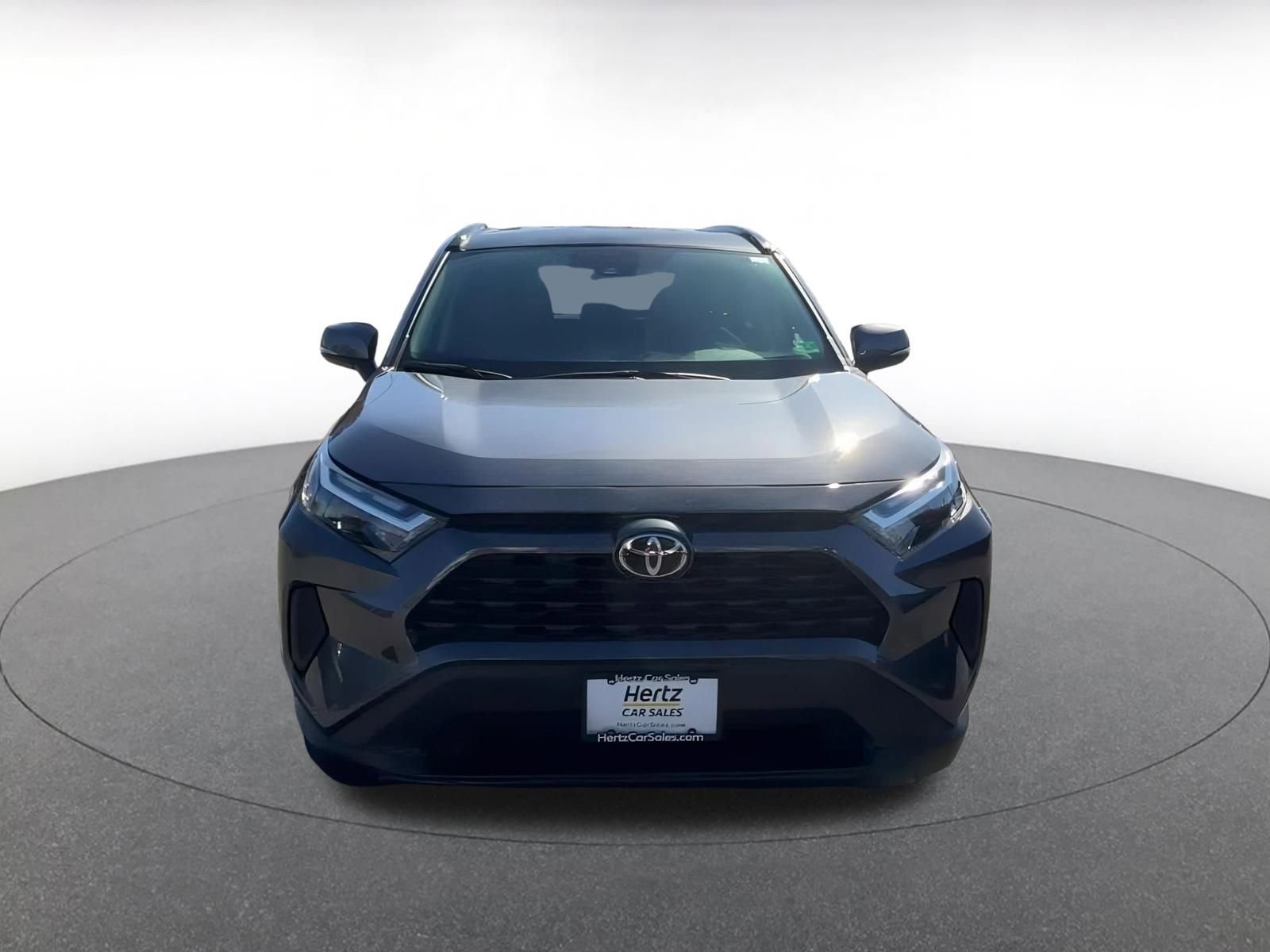 Thumbnail: 2025 Toyota RAV4 - 4