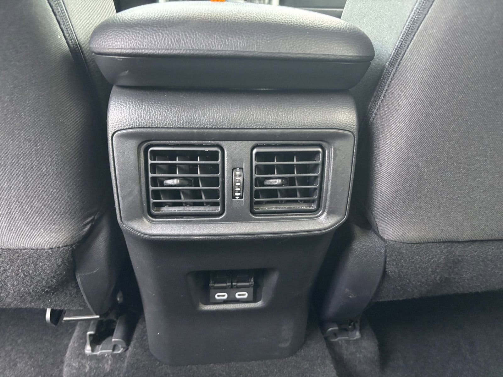 Thumbnail: 2025 Toyota RAV4 - 24