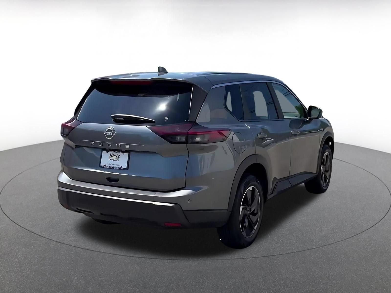 Thumbnail: 2025 Nissan Rogue - 14