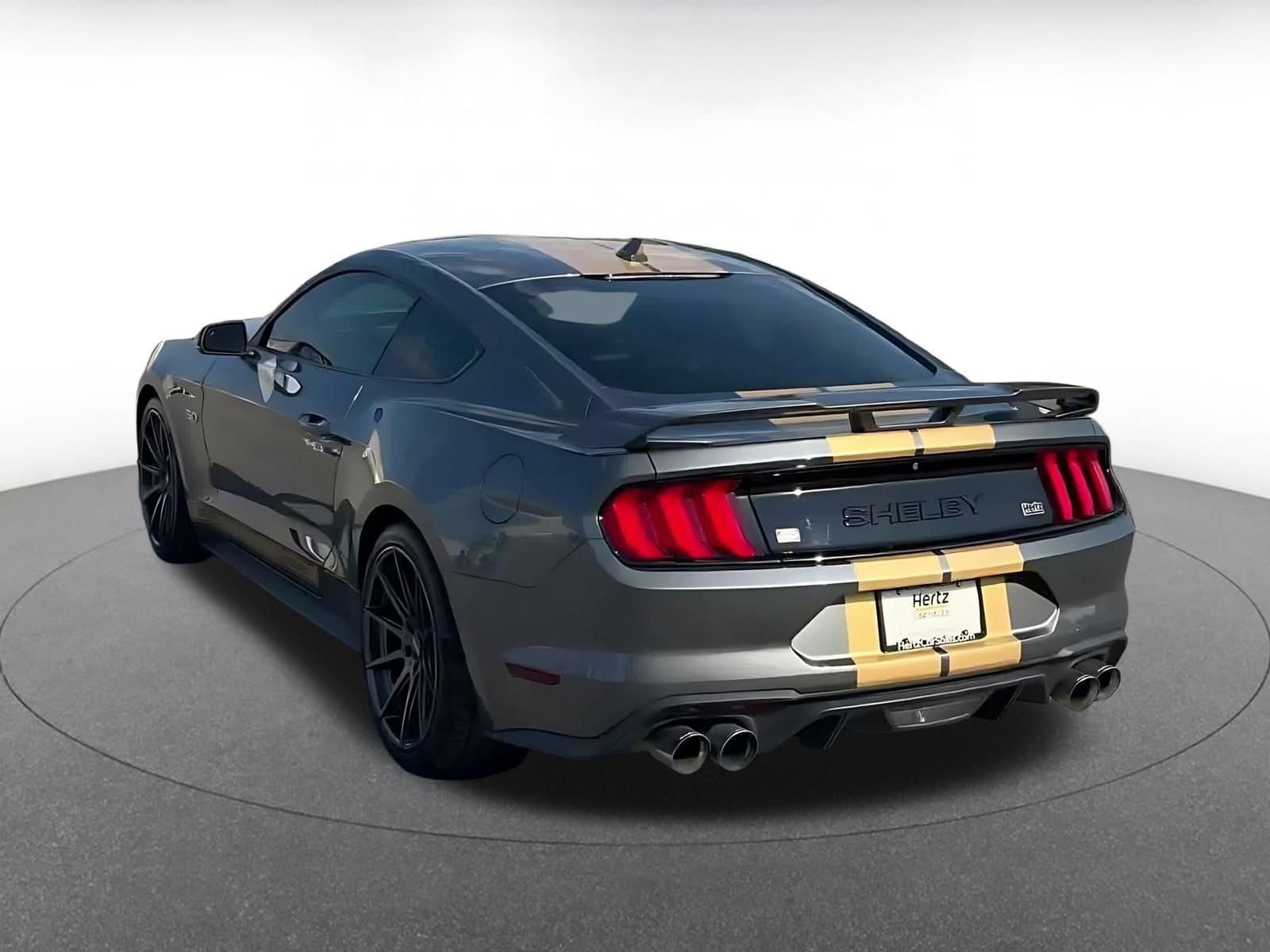 Thumbnail: 2022 Ford Mustang - 10