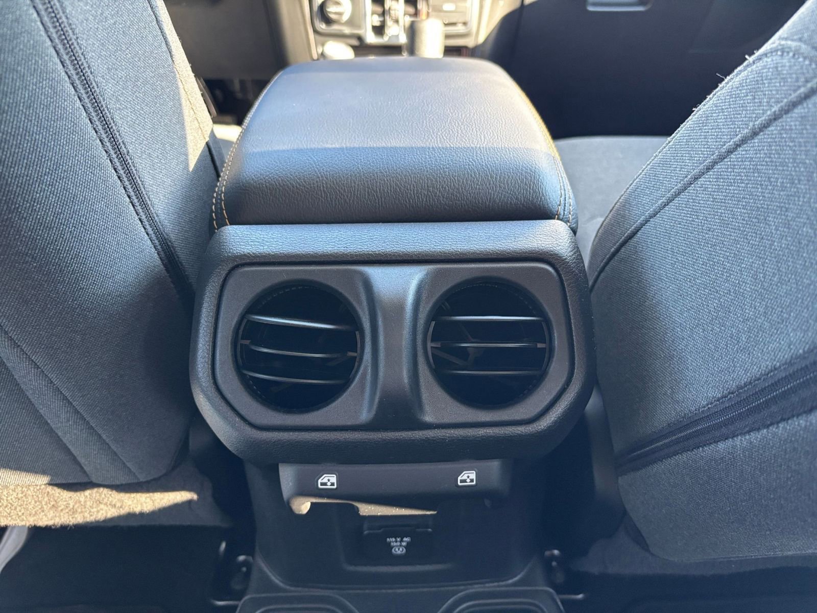 Thumbnail: 2025 Jeep Wrangler - 23