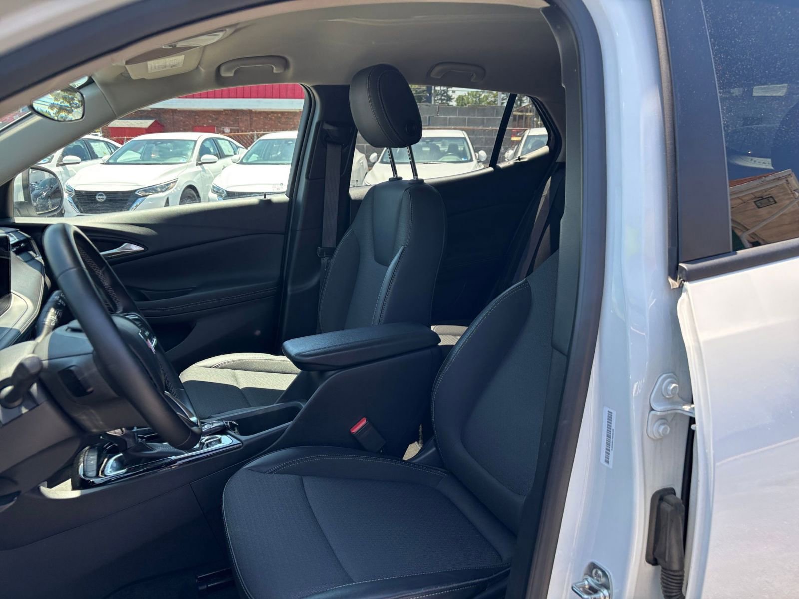 Thumbnail: 2025 Buick Encore GX - 35