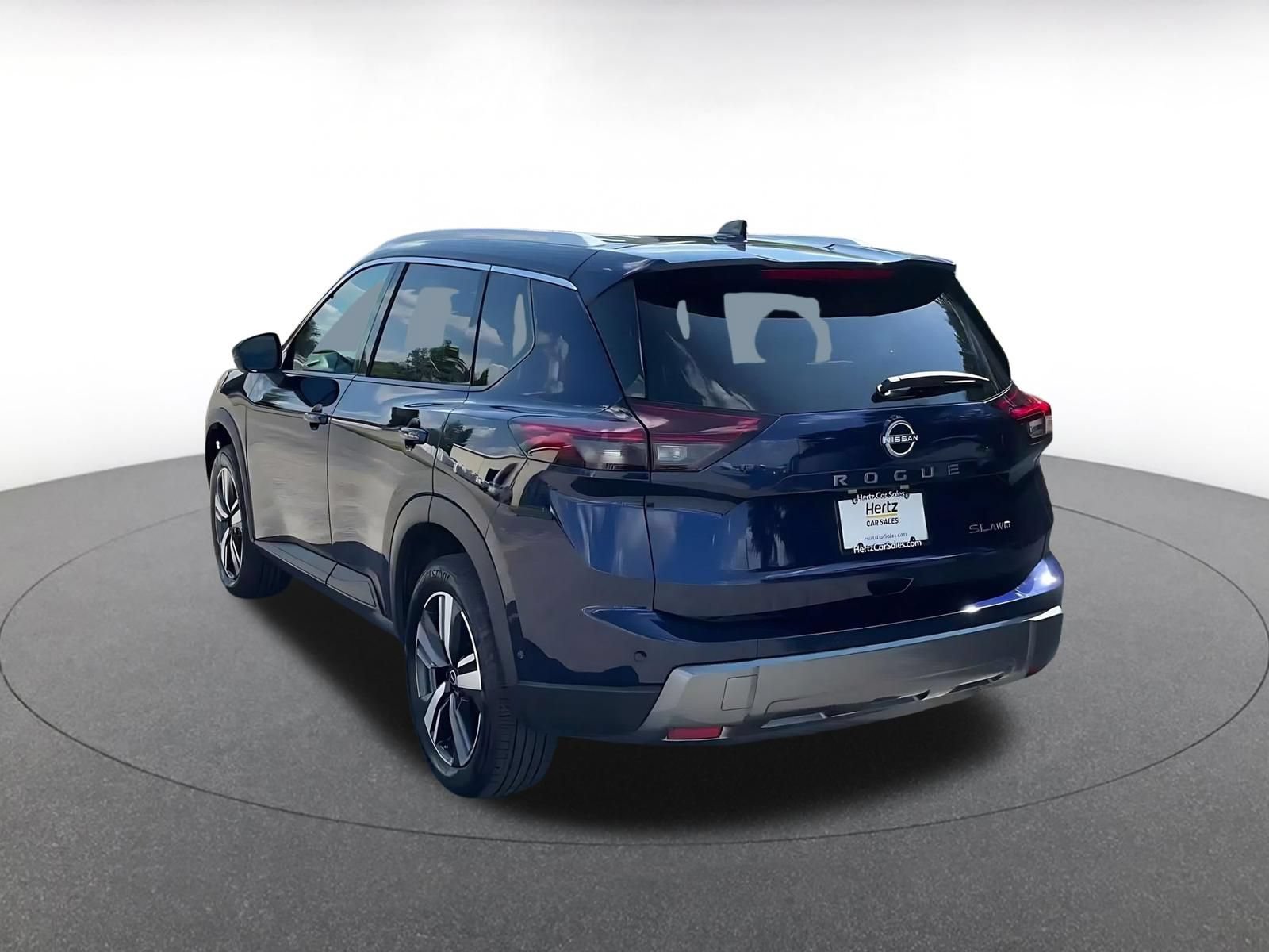 Thumbnail: 2026 Nissan Rogue - 9