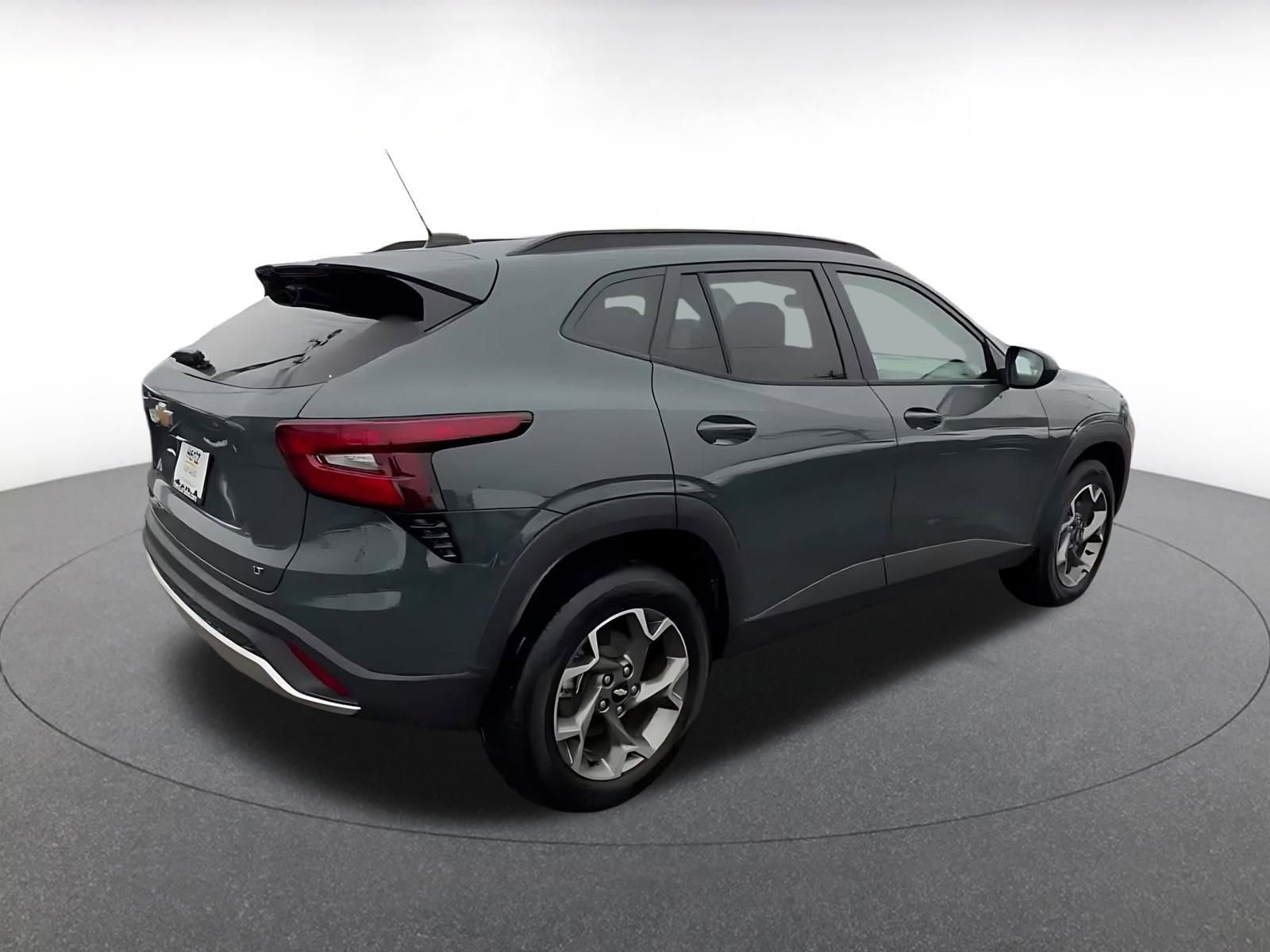 Thumbnail: 2025 Chevrolet Trax - 15