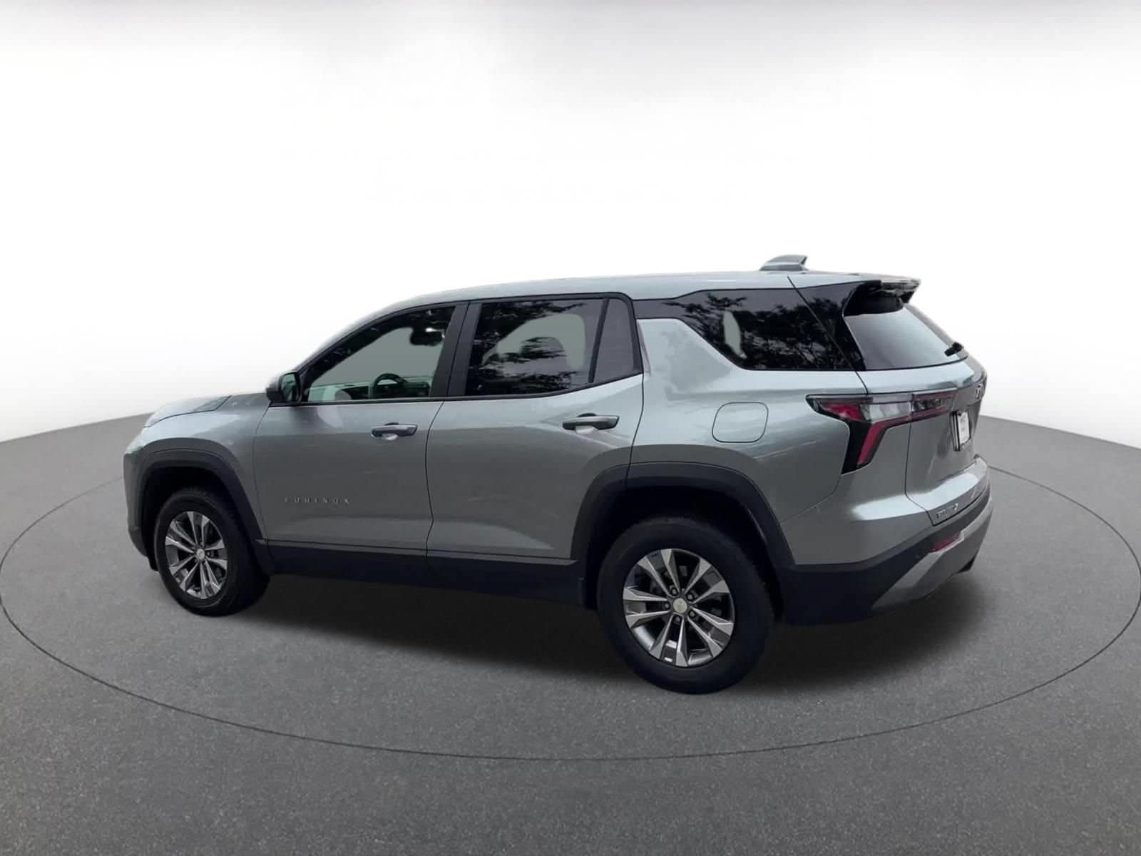 Thumbnail: 2025 Chevrolet Equinox - 8