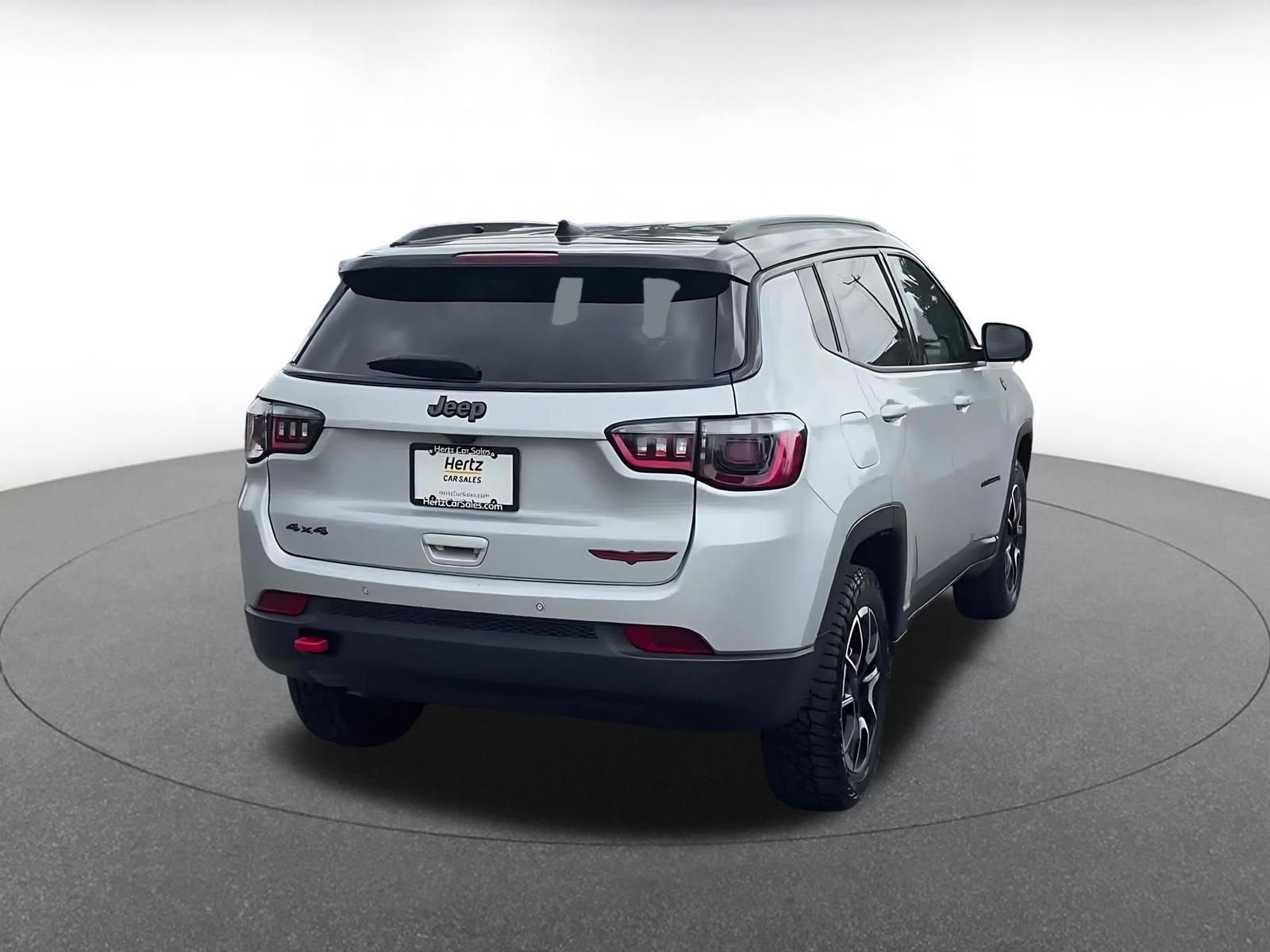 Thumbnail: 2025 Jeep Compass - 14
