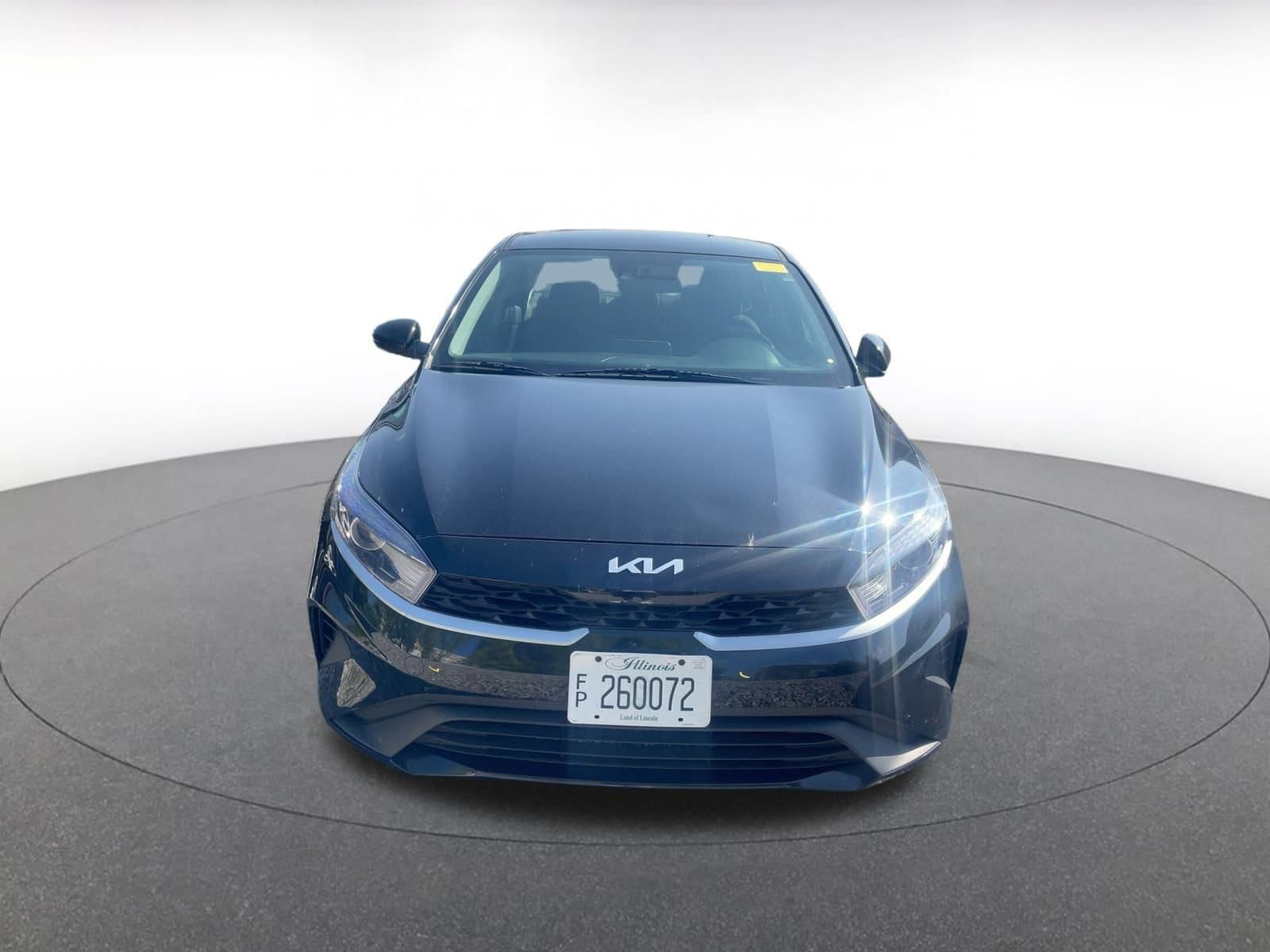 Thumbnail: 2024 Kia Forte - 3