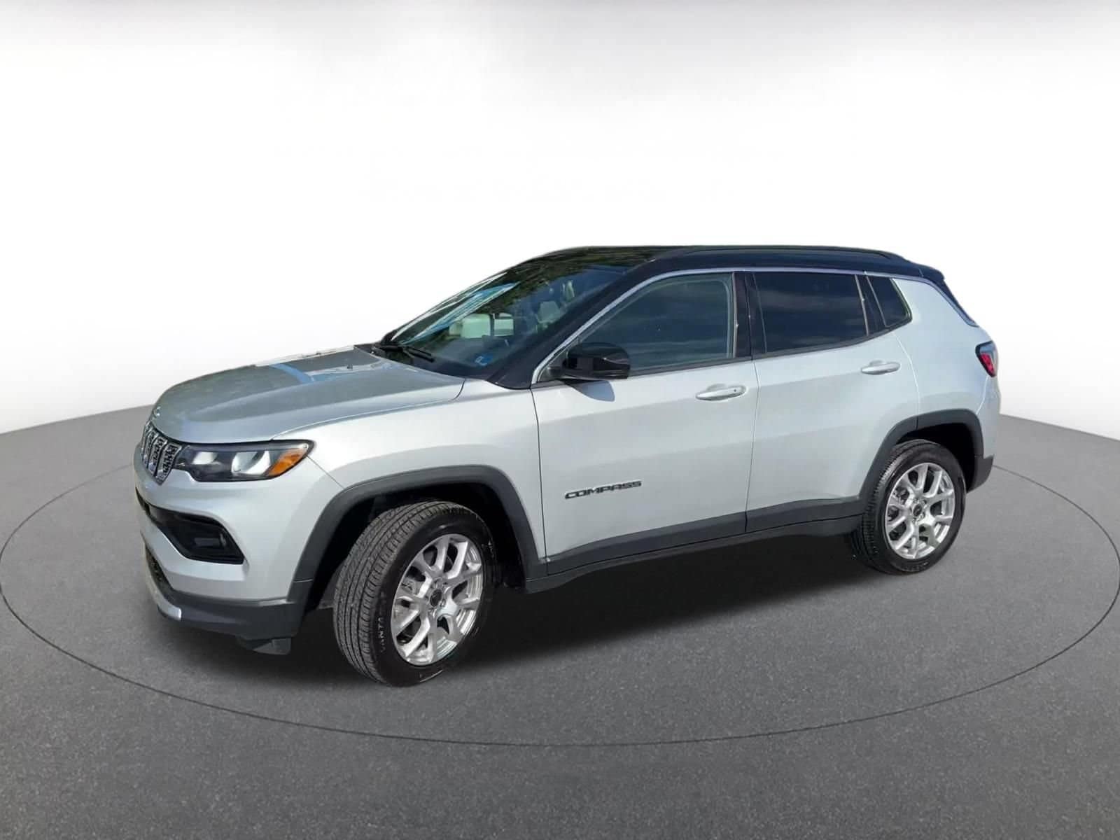 Thumbnail: 2025 Jeep Compass - 7