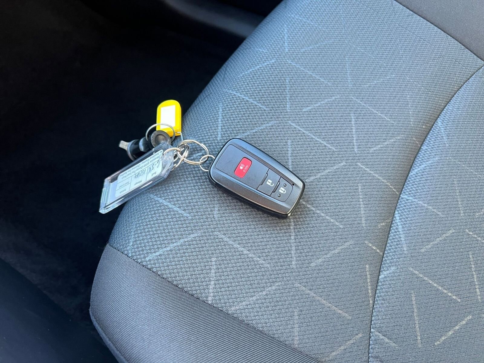 Thumbnail: 2025 Toyota RAV4 - 22