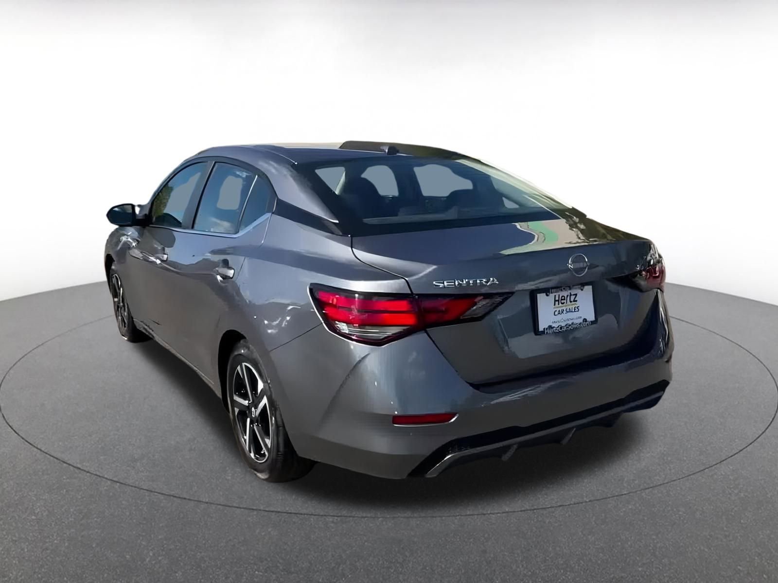 Thumbnail: 2024 Nissan Sentra - 11