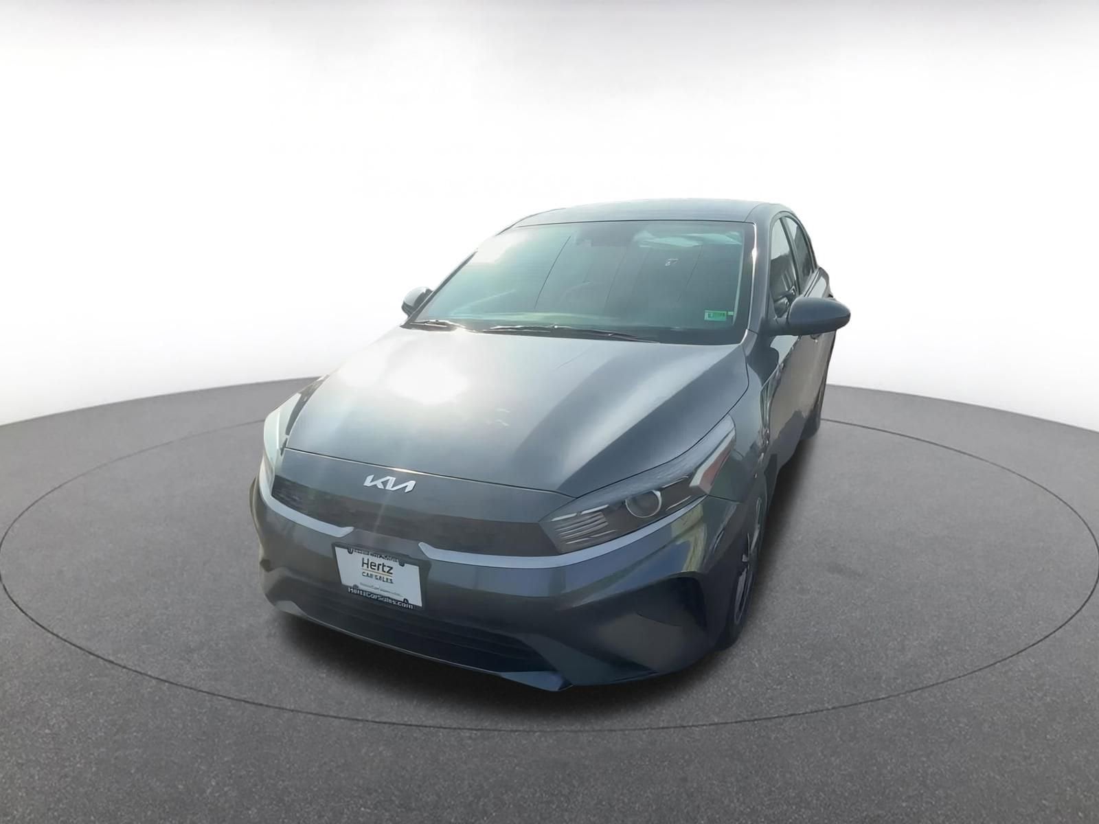 Thumbnail: 2023 Kia Forte - 7