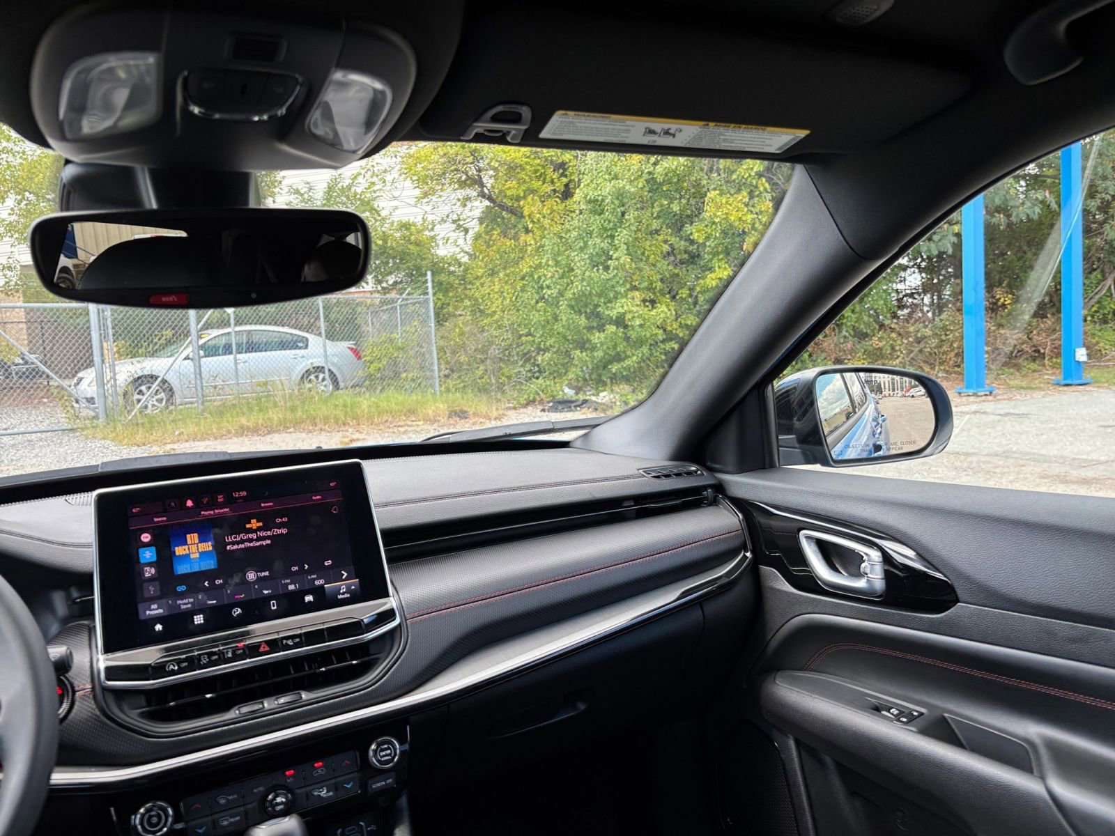 Thumbnail: 2025 Jeep Compass - 34