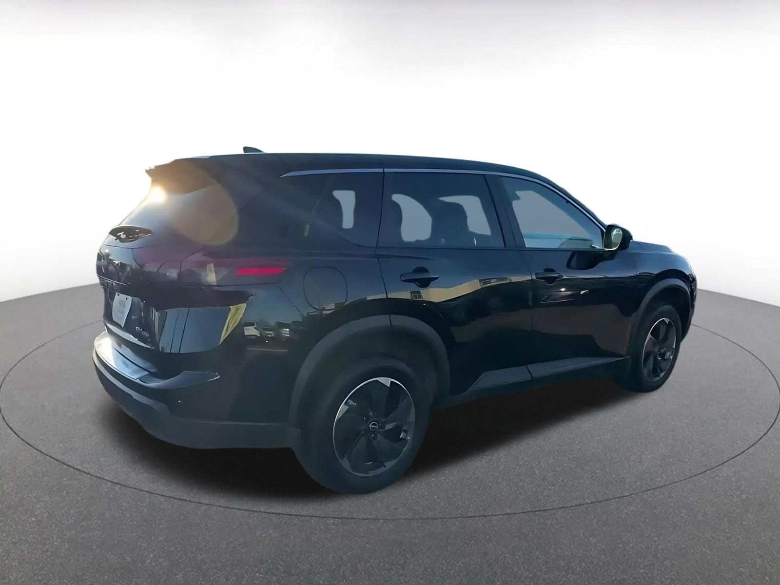 Thumbnail: 2024 Nissan Rogue - 15