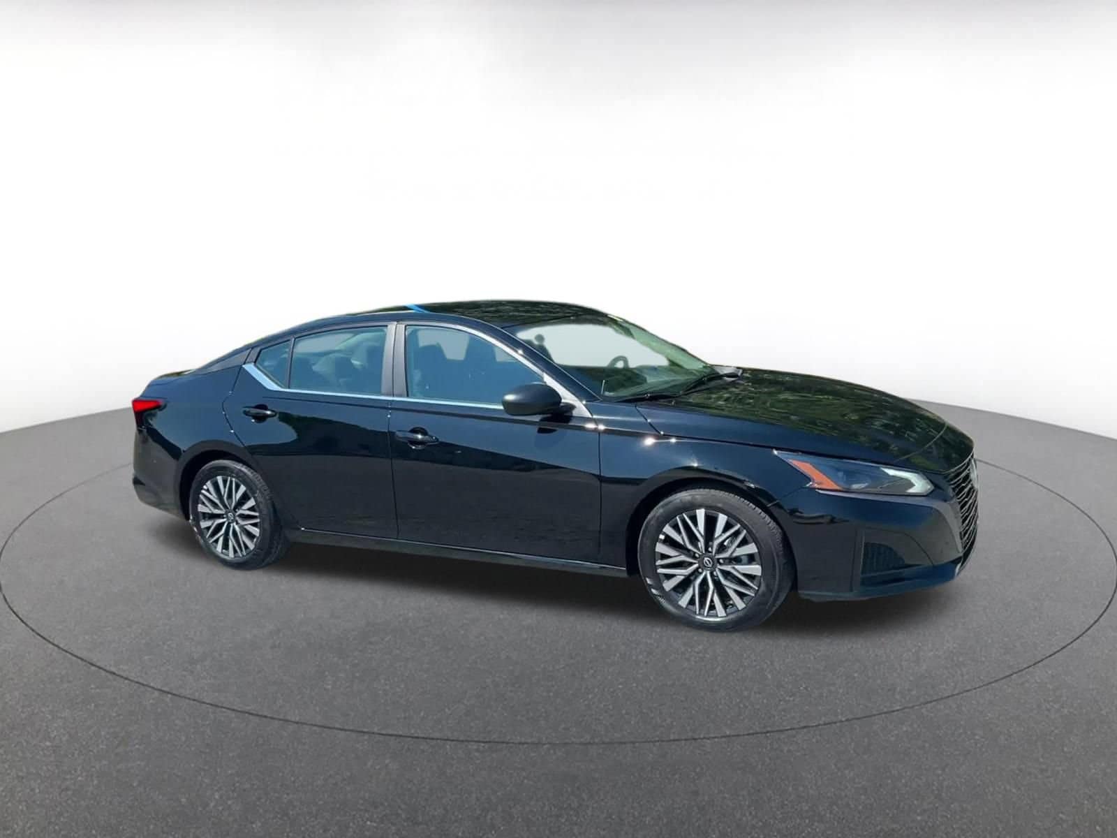 Thumbnail: 2026 Nissan Altima - 2