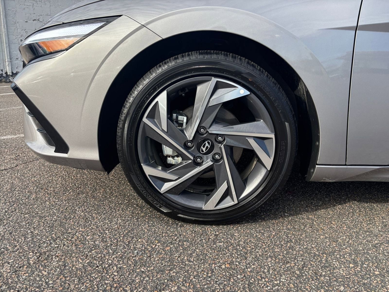 Thumbnail: 2025 Hyundai Elantra - 29