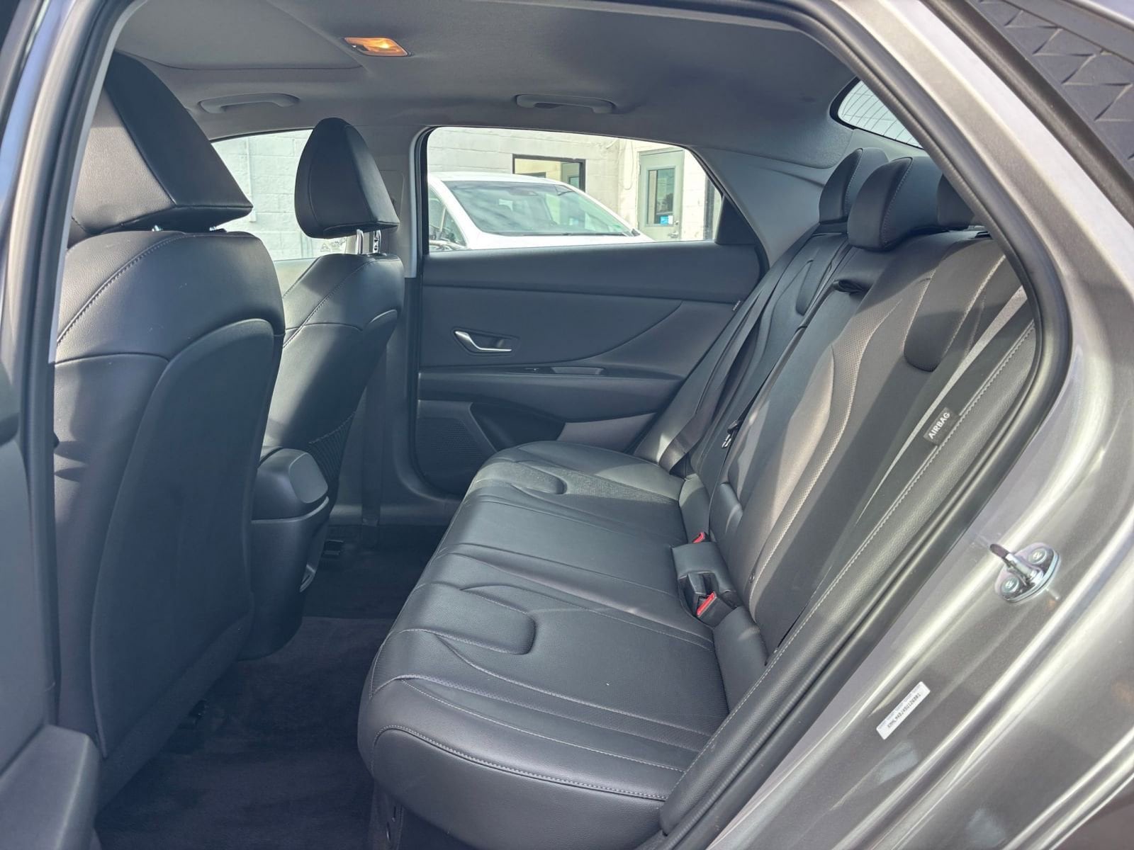 Thumbnail: 2025 Hyundai Elantra - 24