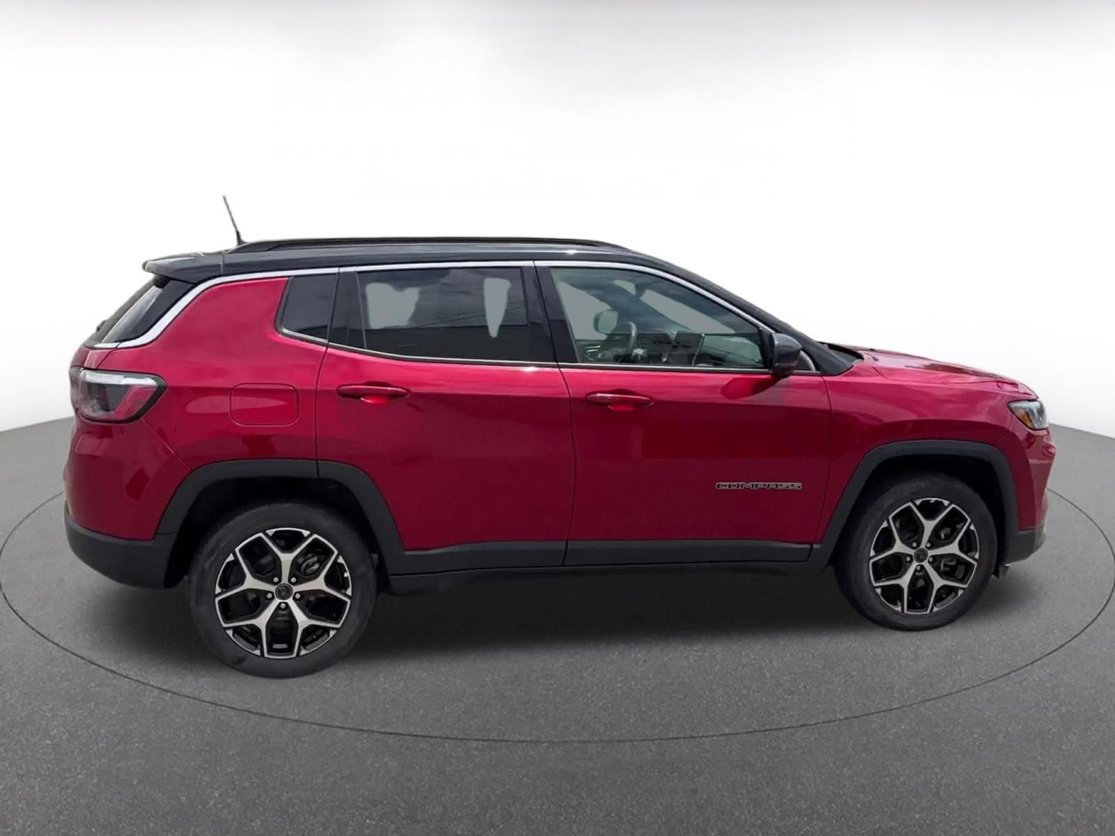 Thumbnail: 2025 Jeep Compass - 15