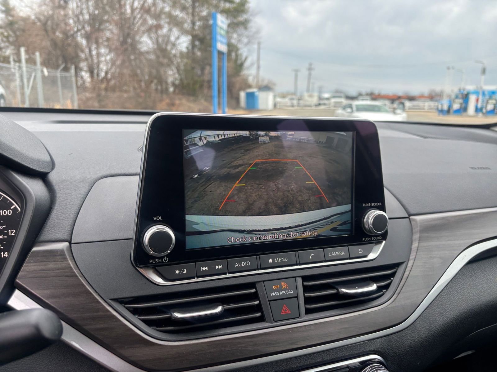 Thumbnail: 2025 Nissan Altima - 24