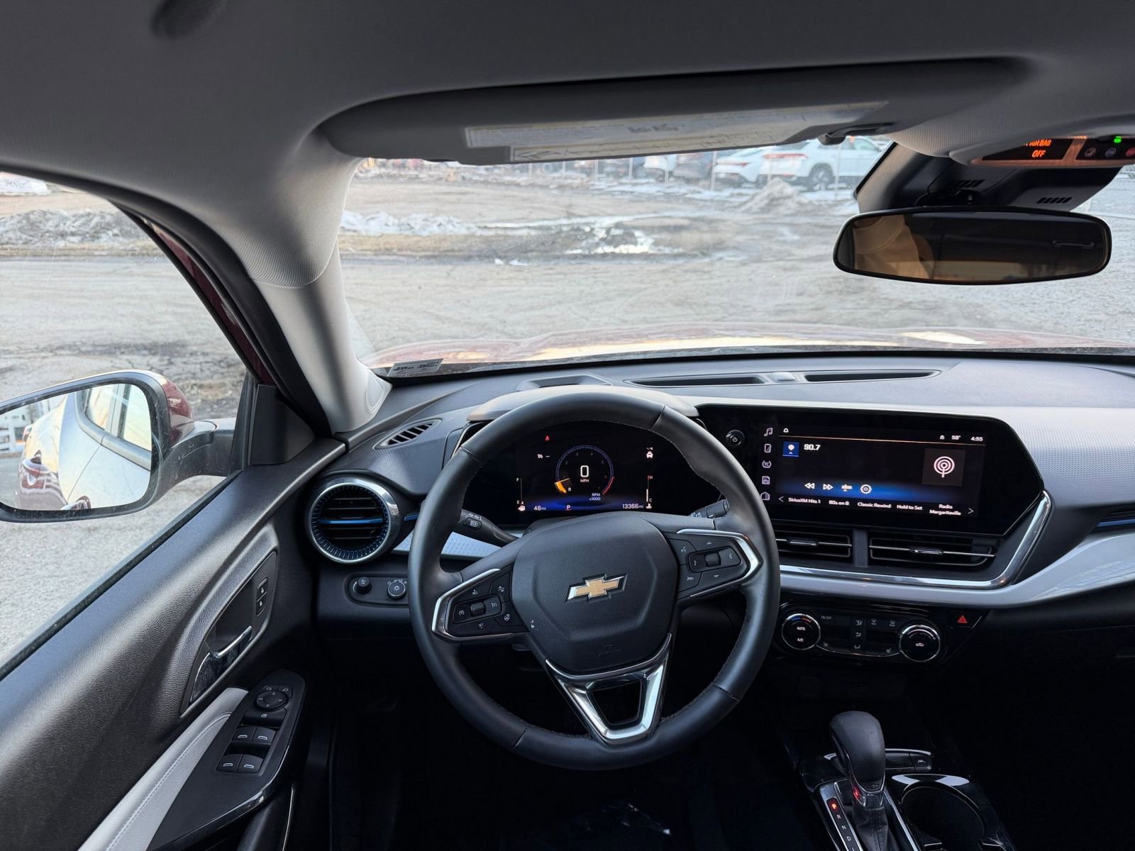 Thumbnail: 2025 Chevrolet Trax - 33