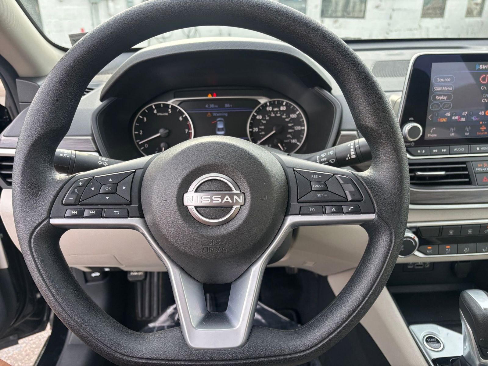 Thumbnail: 2025 Nissan Altima - 29