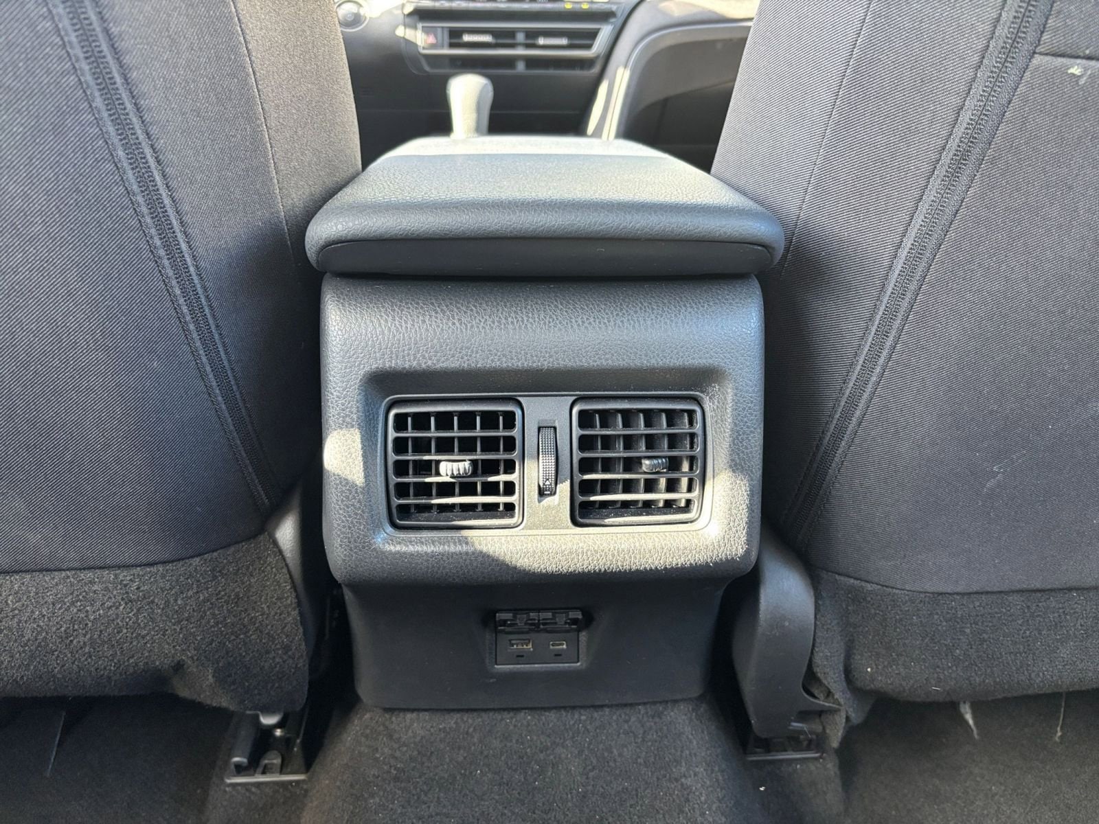 Thumbnail: 2025 Toyota Camry - 23