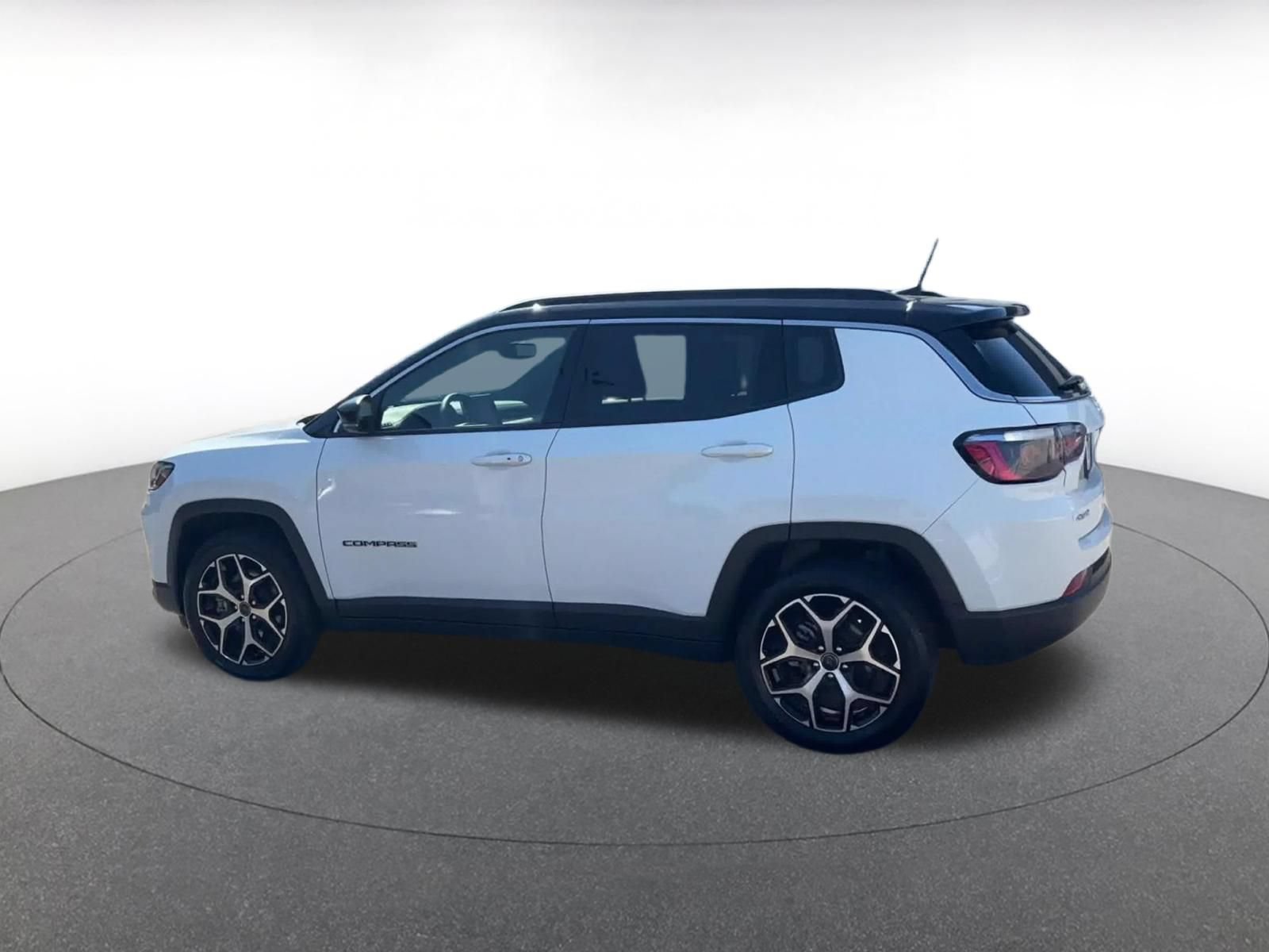Thumbnail: 2025 Jeep Compass - 10