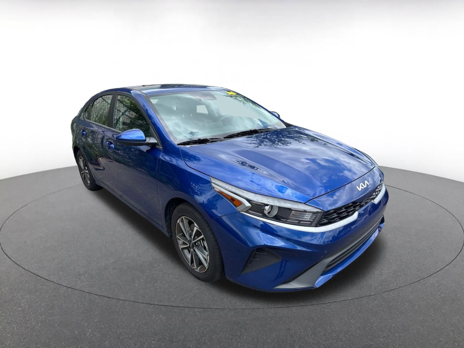 Thumbnail: 2024 Kia Forte - 1
