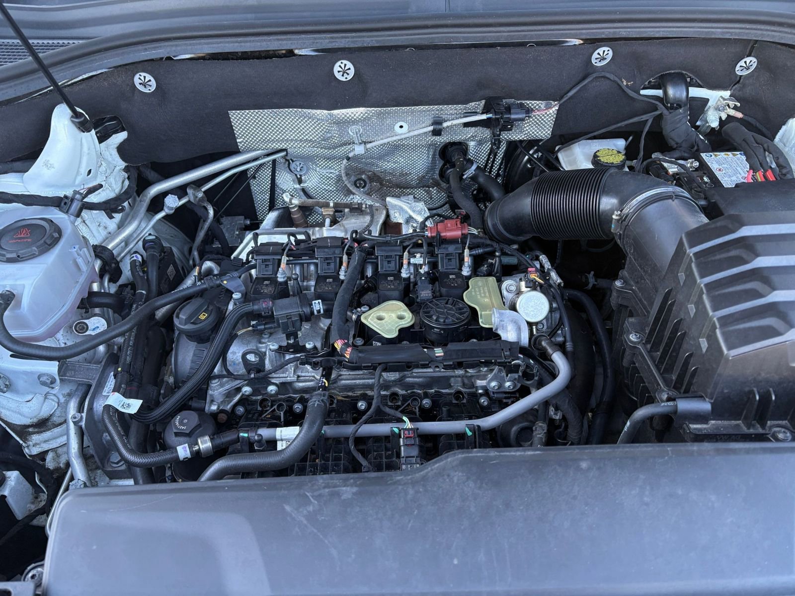 Thumbnail: 2025 Volkswagen Atlas - 32