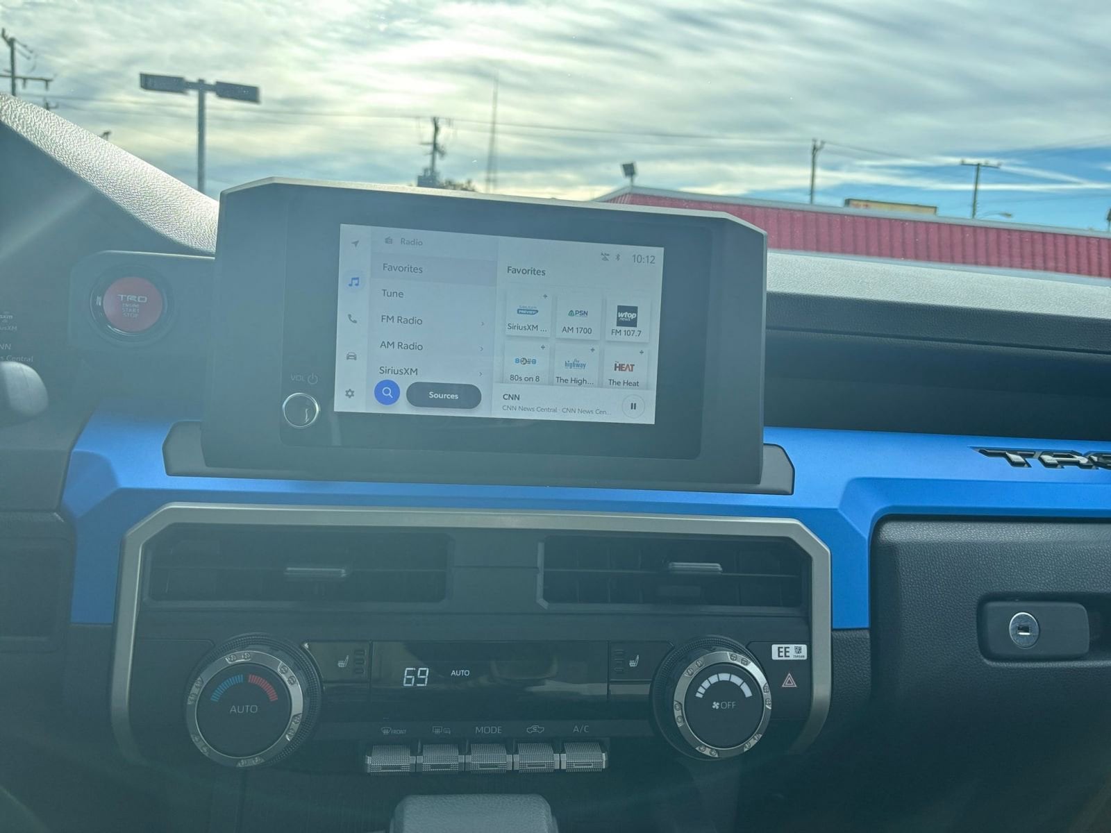 Thumbnail: 2025 Toyota Tacoma - 18