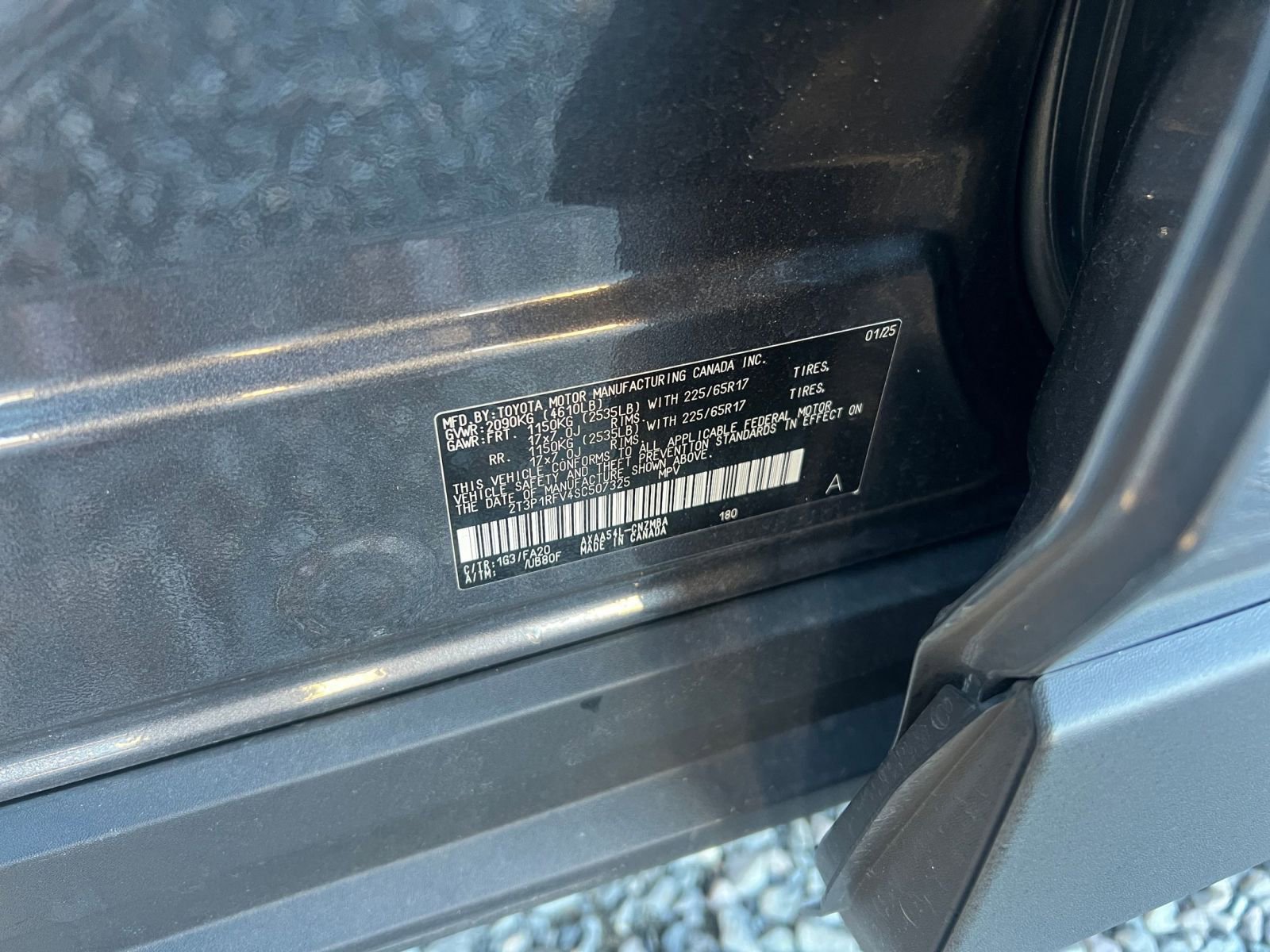 Thumbnail: 2025 Toyota RAV4 - 31