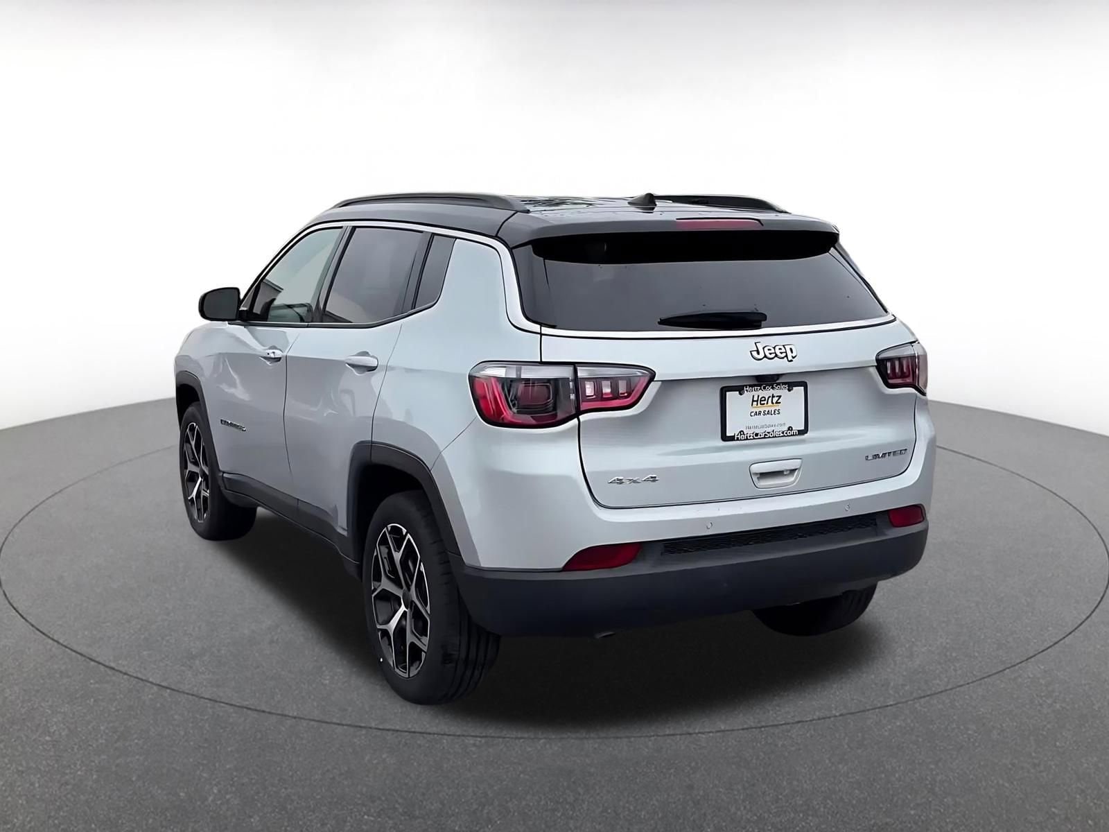 Thumbnail: 2025 Jeep Compass - 11