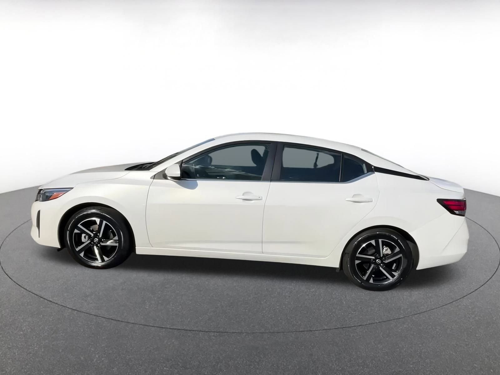 Thumbnail: 2024 Nissan Sentra - 8