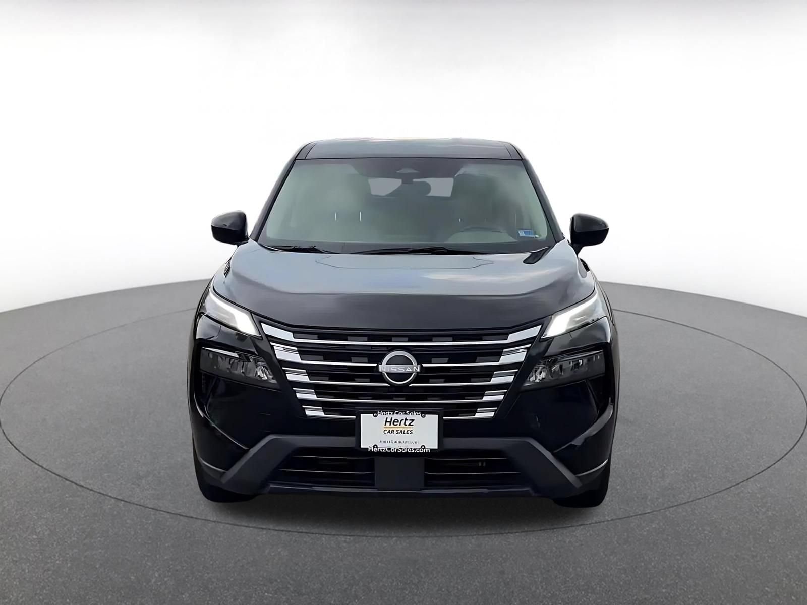 Thumbnail: 2025 Nissan Rogue - 4