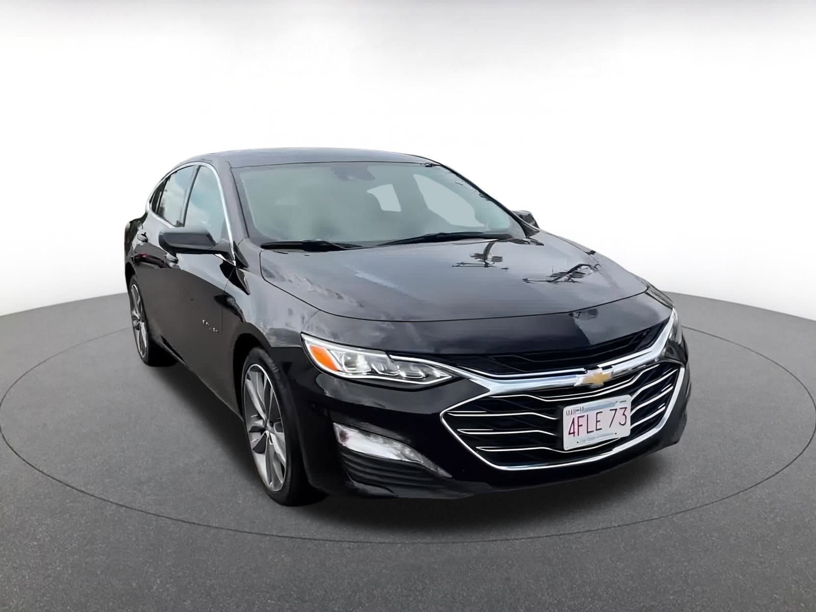 Thumbnail: 2024 Chevrolet Malibu - 3