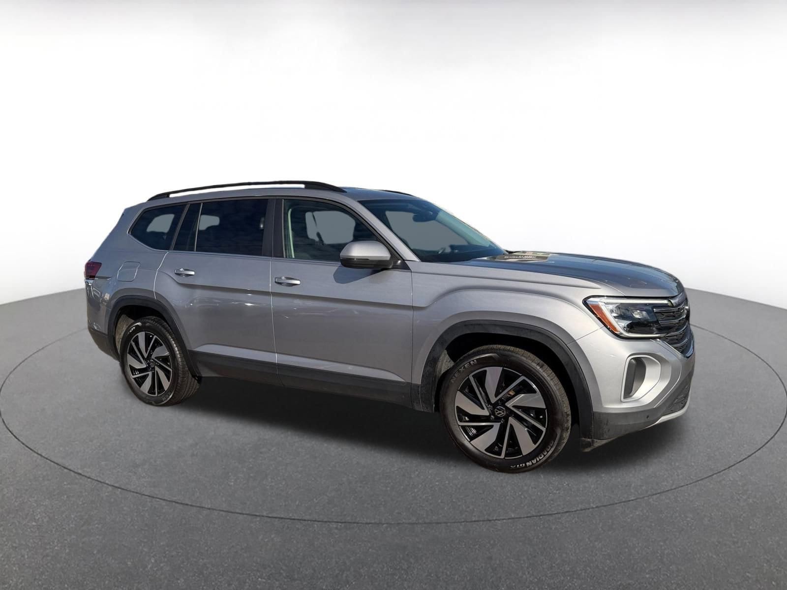 Thumbnail: 2025 Volkswagen Atlas - 1