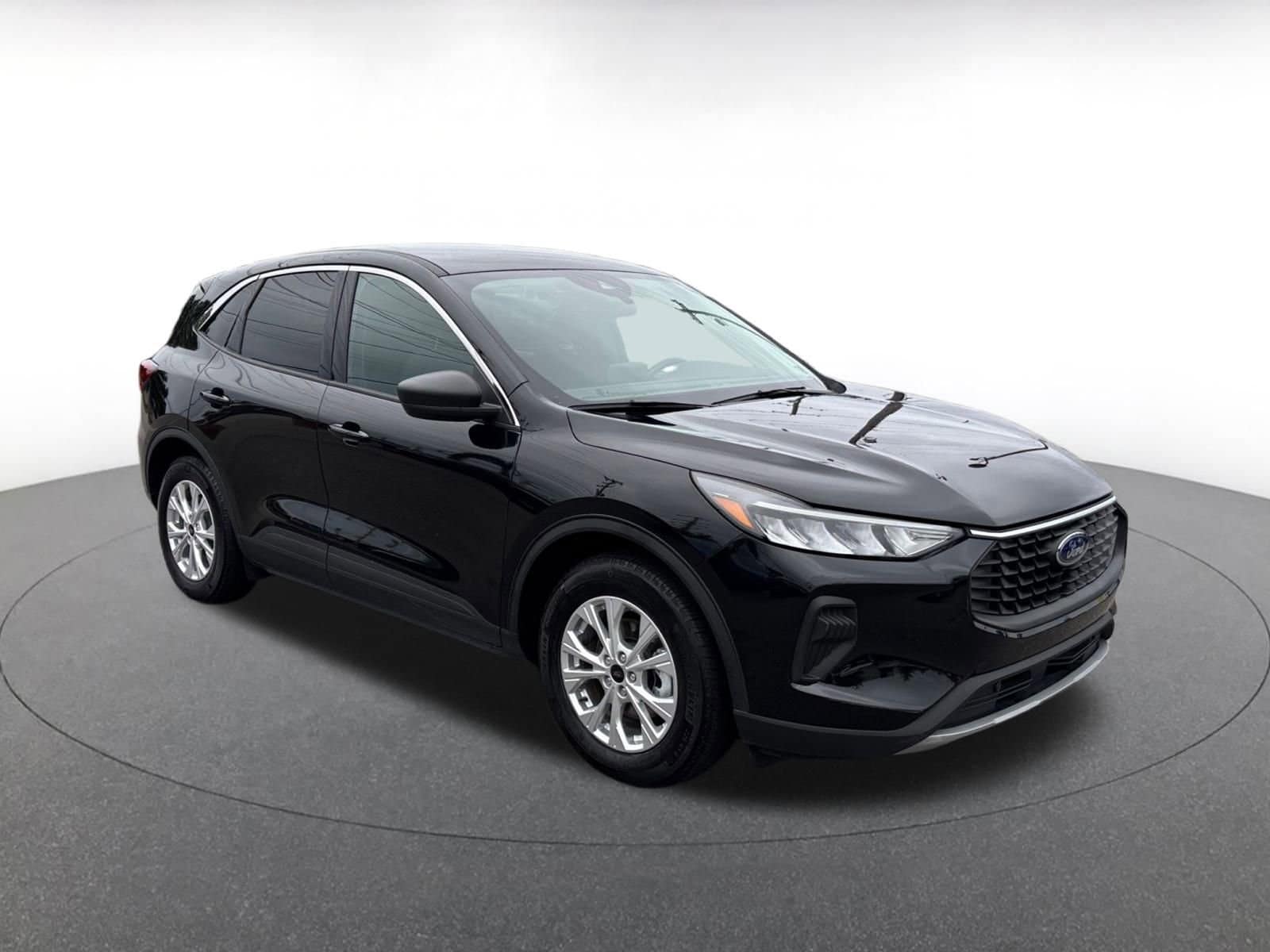 Thumbnail: 2024 Ford Escape - 1