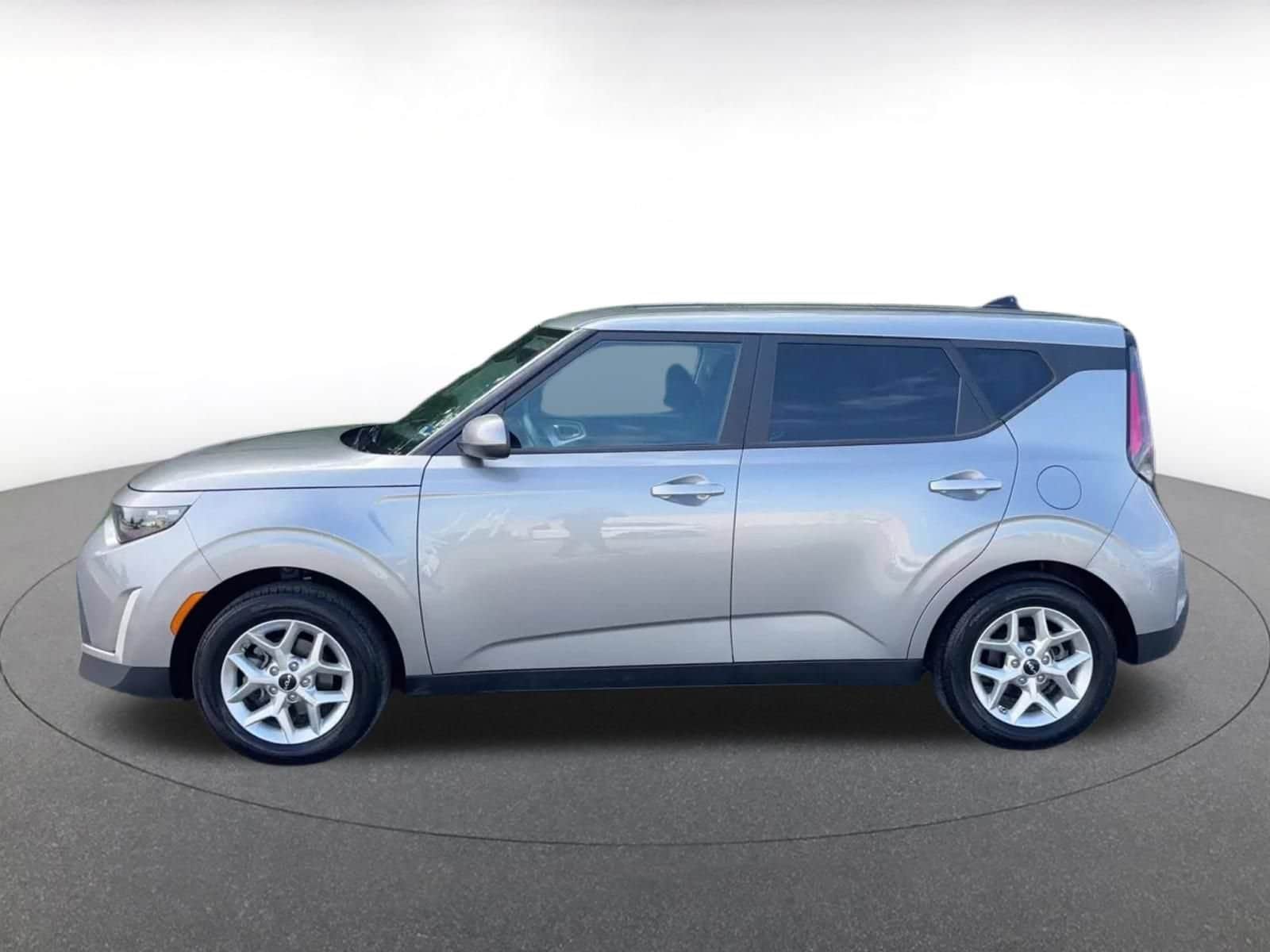 Thumbnail: 2025 Kia Soul - 8