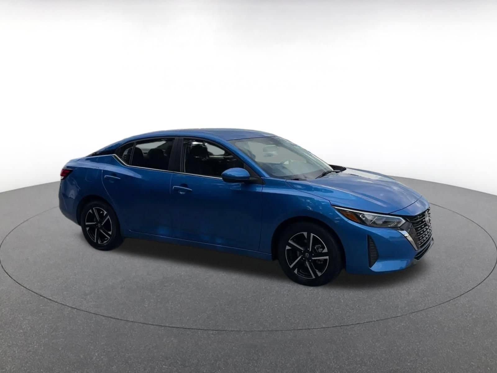 Thumbnail: 2025 Nissan Sentra - 2