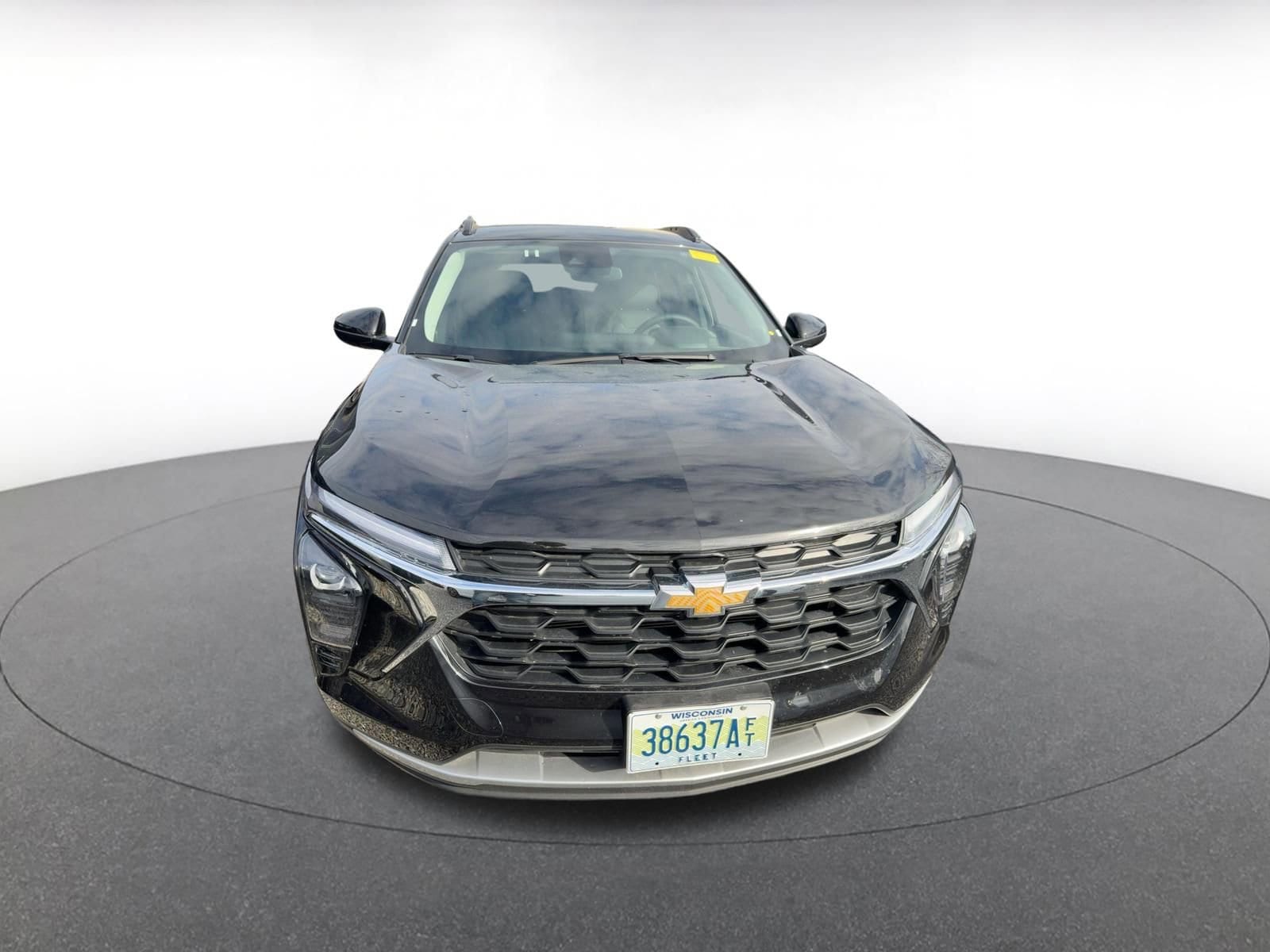 Thumbnail: 2025 Chevrolet Trax - 2