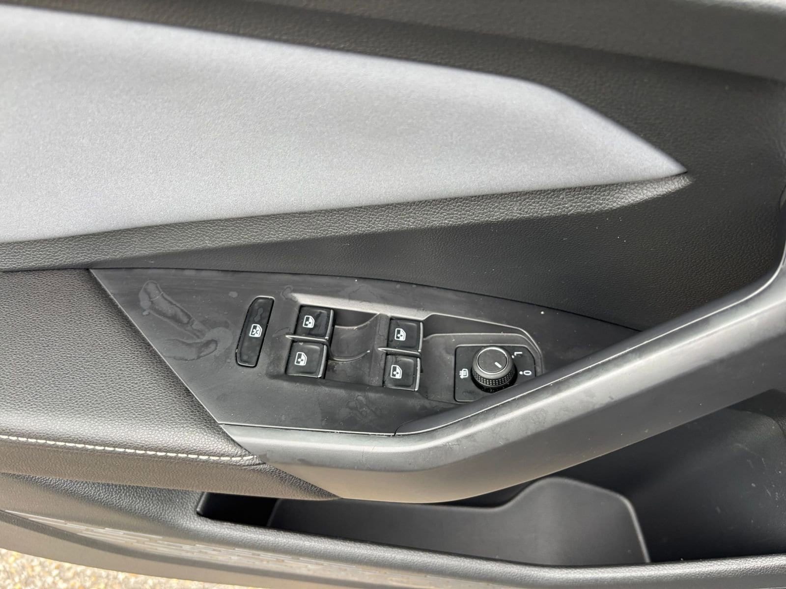 Thumbnail: 2025 Volkswagen Jetta - 20