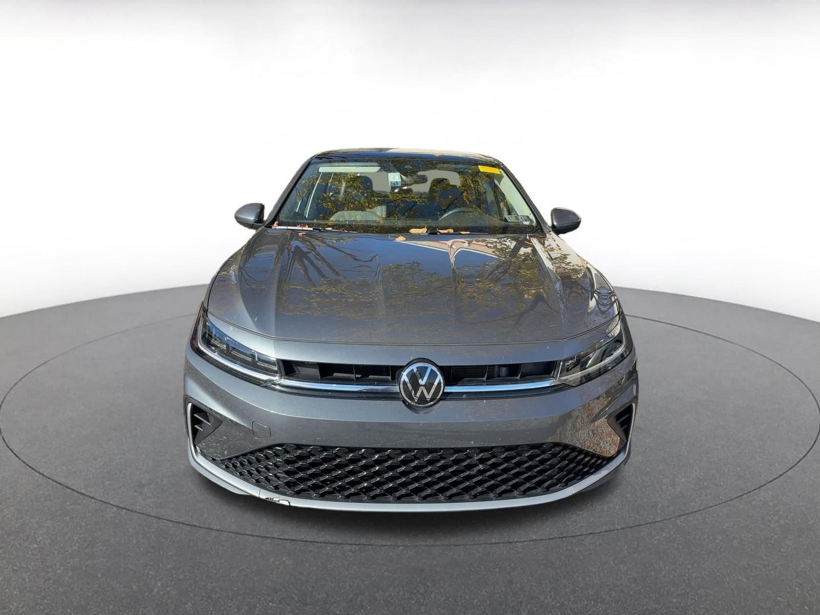 Thumbnail: 2025 Volkswagen Jetta - 3