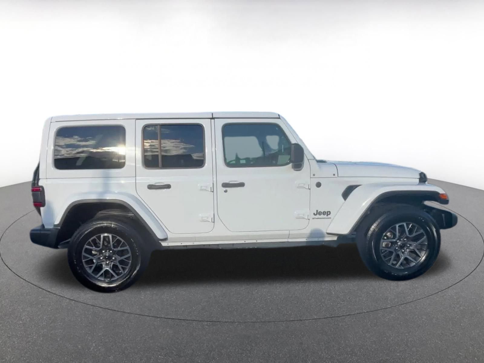 Thumbnail: 2025 Jeep Wrangler - 16