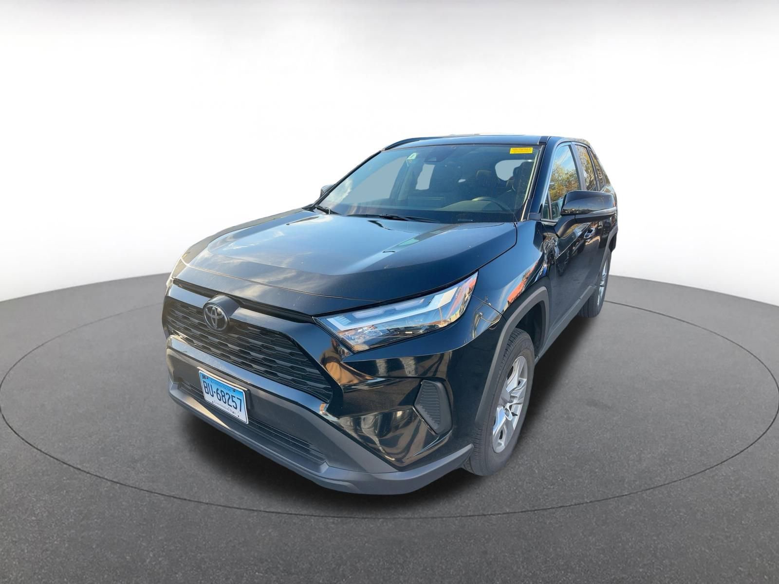 Thumbnail: 2025 Toyota RAV4 - 4