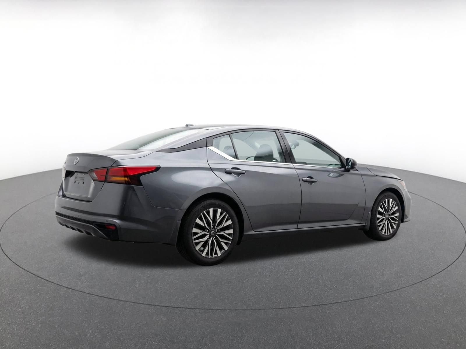 Thumbnail: 2026 Nissan Altima - 8